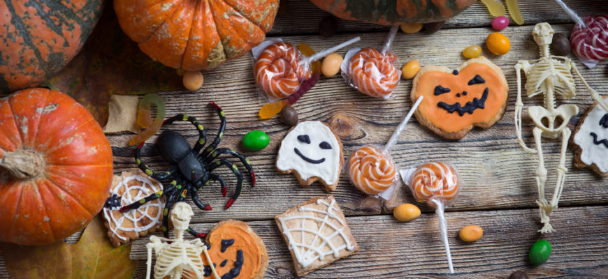 Background,For,Halloween,On,Wooden,Boards